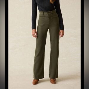 Faherty stretched terry patch pocket wide leg pants, olive color, size 25